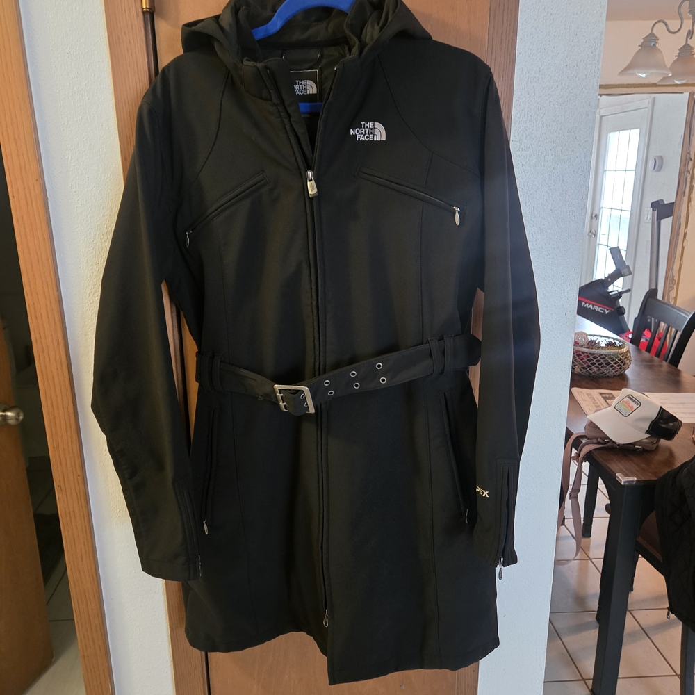 The North Face Women's Black Belted Jacket